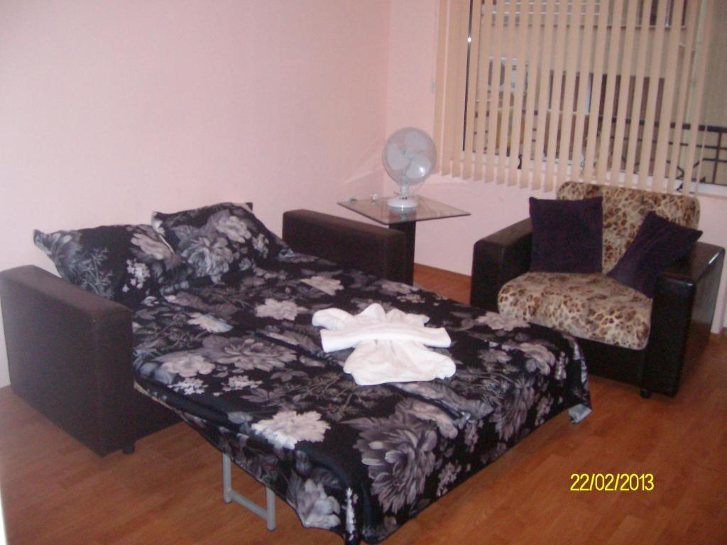 Nelly Guest House Ράβντα Δωμάτιο φωτογραφία